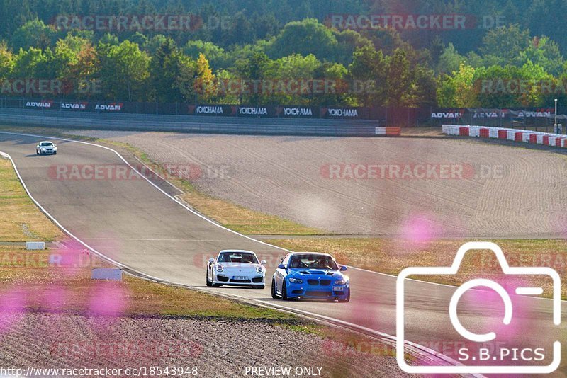 Bild #18543948 - Touristenfahrten Nürburgring Grand-Prix-Strecke (17.08.2022)