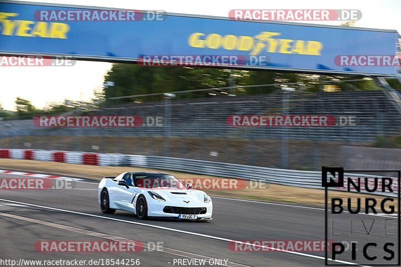 Bild #18544256 - Touristenfahrten Nürburgring Grand-Prix-Strecke (17.08.2022)