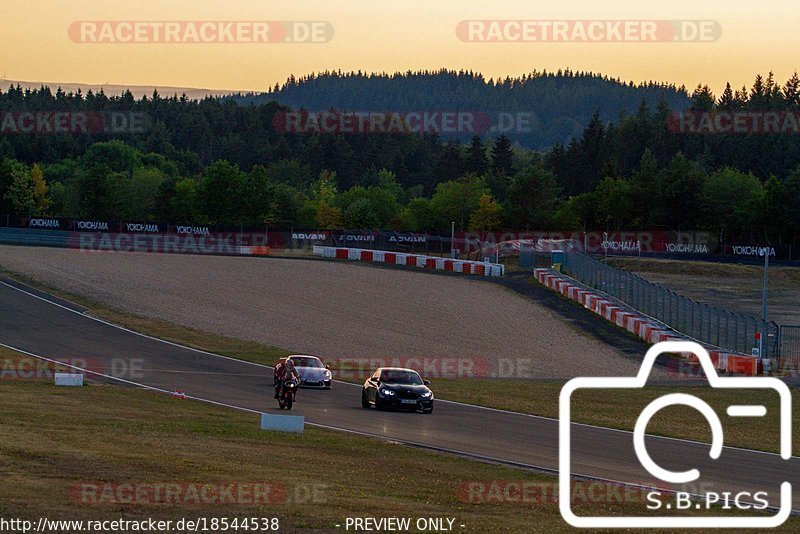 Bild #18544538 - Touristenfahrten Nürburgring Grand-Prix-Strecke (17.08.2022)