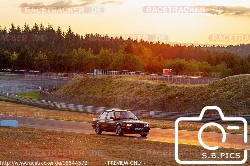 Bild #18544572 - Touristenfahrten Nürburgring Grand-Prix-Strecke (17.08.2022)