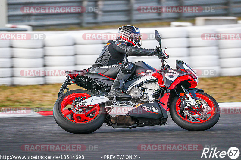 Bild #18544698 - Touristenfahrten Nürburgring Grand-Prix-Strecke (17.08.2022)