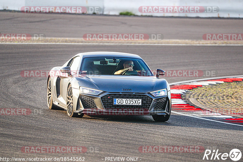 Bild #18545562 - Touristenfahrten Nürburgring Grand-Prix-Strecke (17.08.2022)