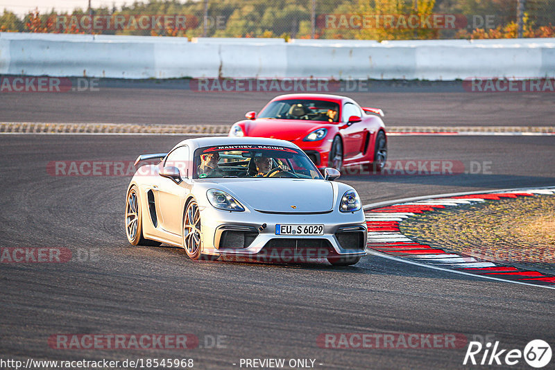 Bild #18545968 - Touristenfahrten Nürburgring Grand-Prix-Strecke (17.08.2022)