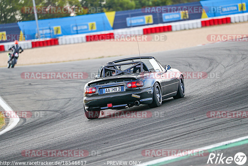 Bild #18546617 - Touristenfahrten Nürburgring Grand-Prix-Strecke (17.08.2022)