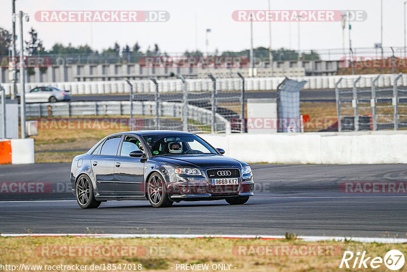 Bild #18547018 - Touristenfahrten Nürburgring Grand-Prix-Strecke (17.08.2022)