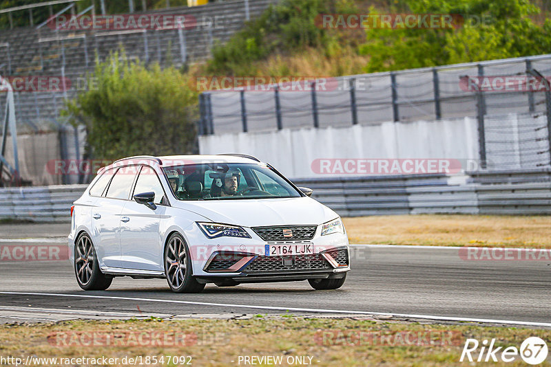 Bild #18547092 - Touristenfahrten Nürburgring Grand-Prix-Strecke (17.08.2022)