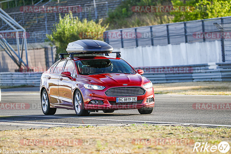 Bild #18547563 - Touristenfahrten Nürburgring Grand-Prix-Strecke (17.08.2022)