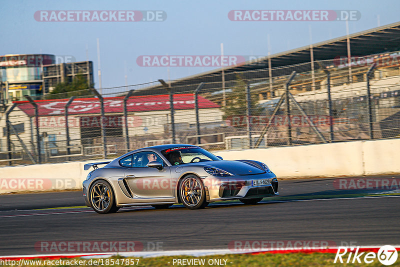 Bild #18547857 - Touristenfahrten Nürburgring Grand-Prix-Strecke (17.08.2022)