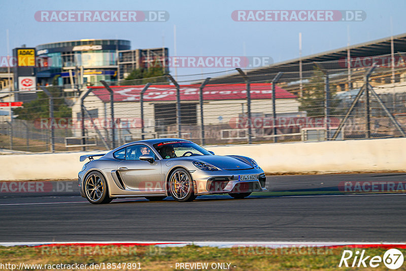 Bild #18547891 - Touristenfahrten Nürburgring Grand-Prix-Strecke (17.08.2022)