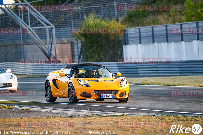 Bild #18547917 - Touristenfahrten Nürburgring Grand-Prix-Strecke (17.08.2022)