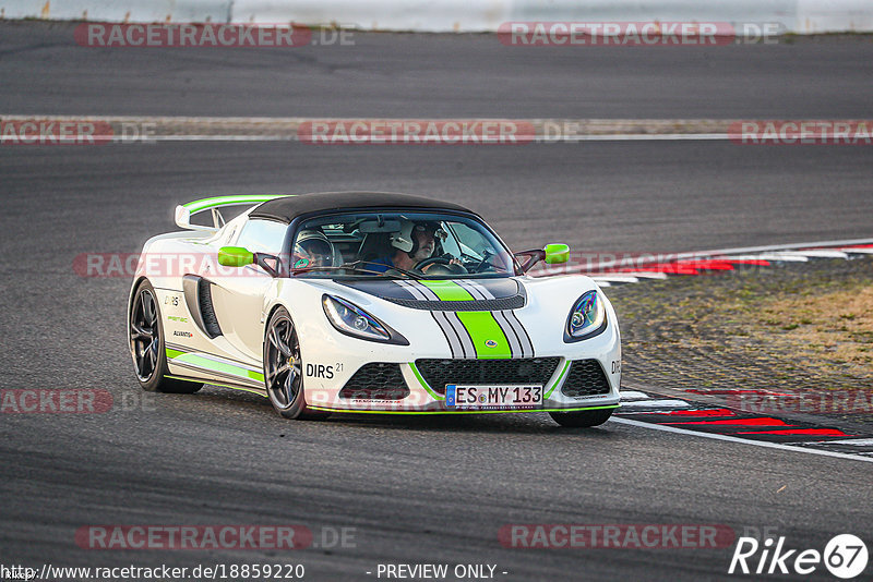 Bild #18859220 - Touristenfahrten Nürburgring Grand-Prix-Strecke (30.08.2022)