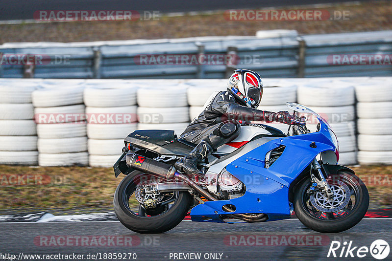 Bild #18859270 - Touristenfahrten Nürburgring Grand-Prix-Strecke (30.08.2022)