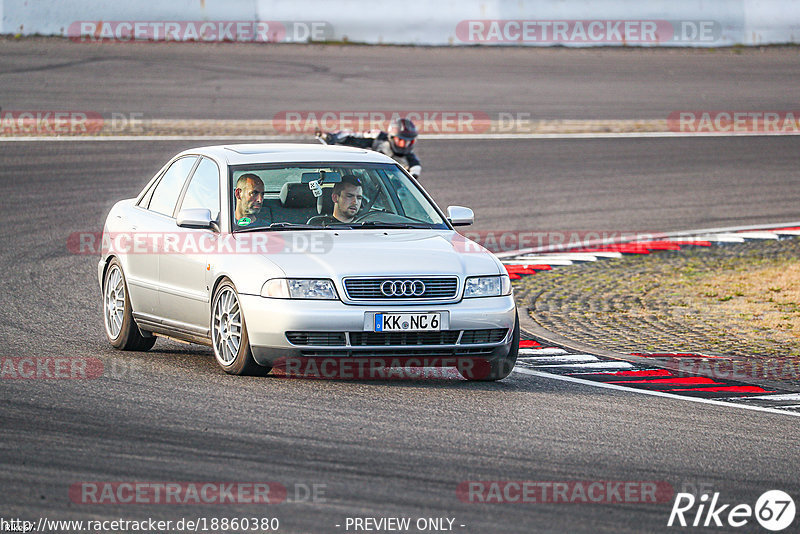 Bild #18860380 - Touristenfahrten Nürburgring Grand-Prix-Strecke (30.08.2022)