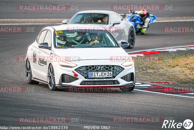 Bild #18862339 - Touristenfahrten Nürburgring Grand-Prix-Strecke (30.08.2022)