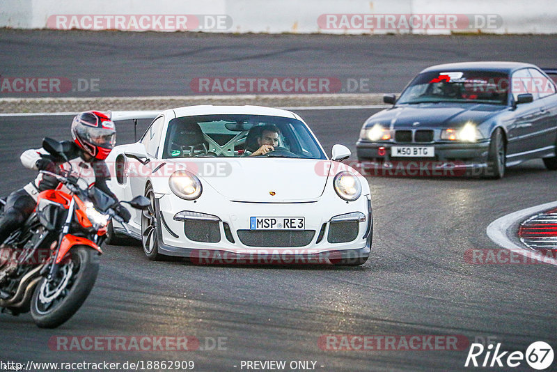 Bild #18862909 - Touristenfahrten Nürburgring Grand-Prix-Strecke (30.08.2022)