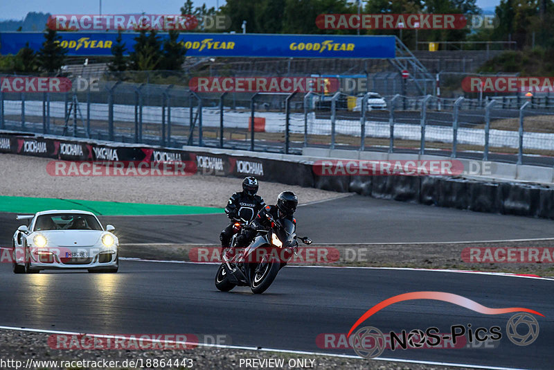 Bild #18864443 - Touristenfahrten Nürburgring Grand-Prix-Strecke (30.08.2022)