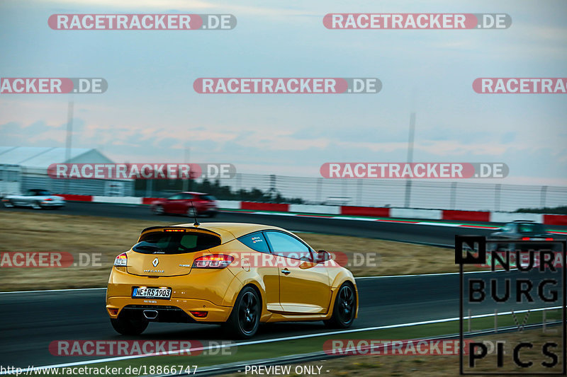 Bild #18866747 - Touristenfahrten Nürburgring Grand-Prix-Strecke (30.08.2022)