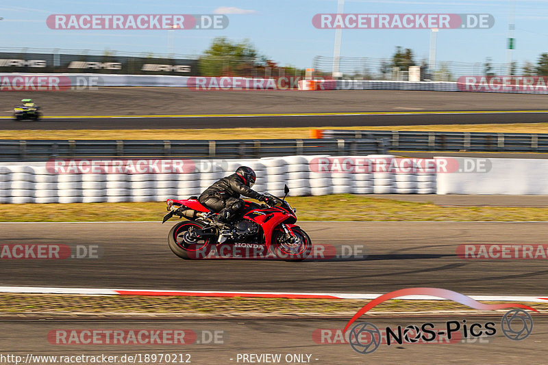 Bild #18970212 - Touristenfahrten Nürburgring Grand-Prix-Strecke (06.09.2022)