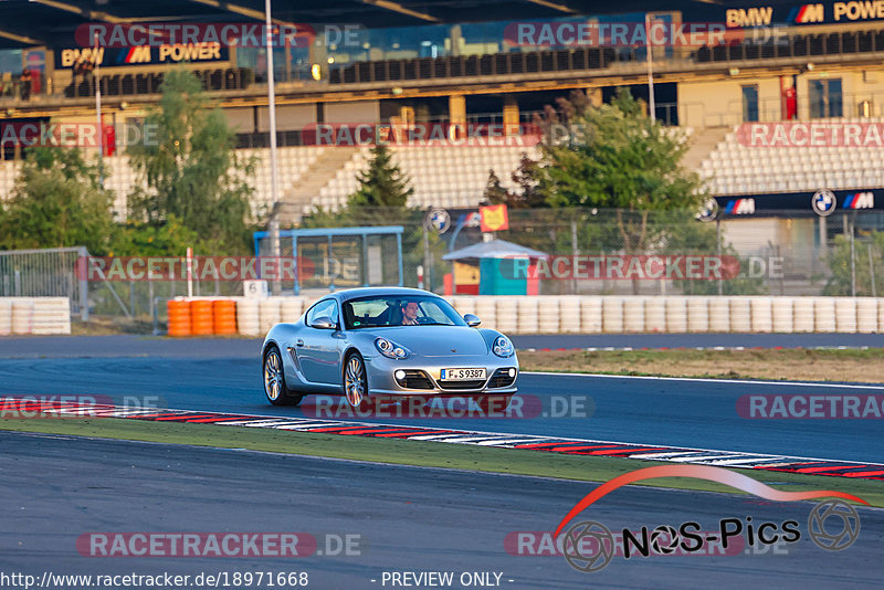 Bild #18971668 - Touristenfahrten Nürburgring Grand-Prix-Strecke (06.09.2022)