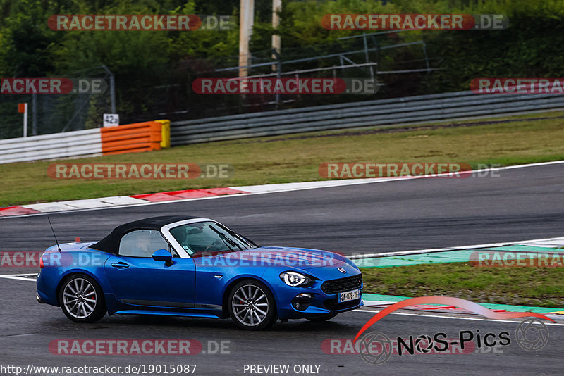 Bild #19015087 - Touristenfahrten Nürburgring Grand-Prix-Strecke (13.09.2022)