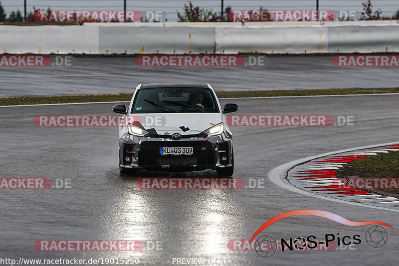 Bild #19015250 - Touristenfahrten Nürburgring Grand-Prix-Strecke (13.09.2022)