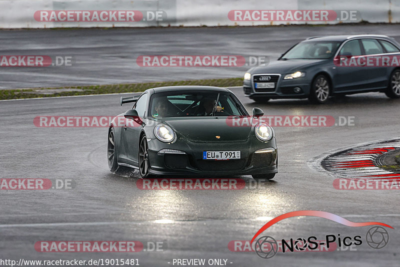 Bild #19015481 - Touristenfahrten Nürburgring Grand-Prix-Strecke (13.09.2022)