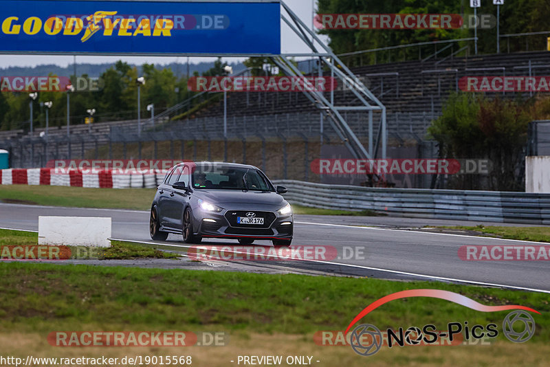 Bild #19015568 - Touristenfahrten Nürburgring Grand-Prix-Strecke (13.09.2022)