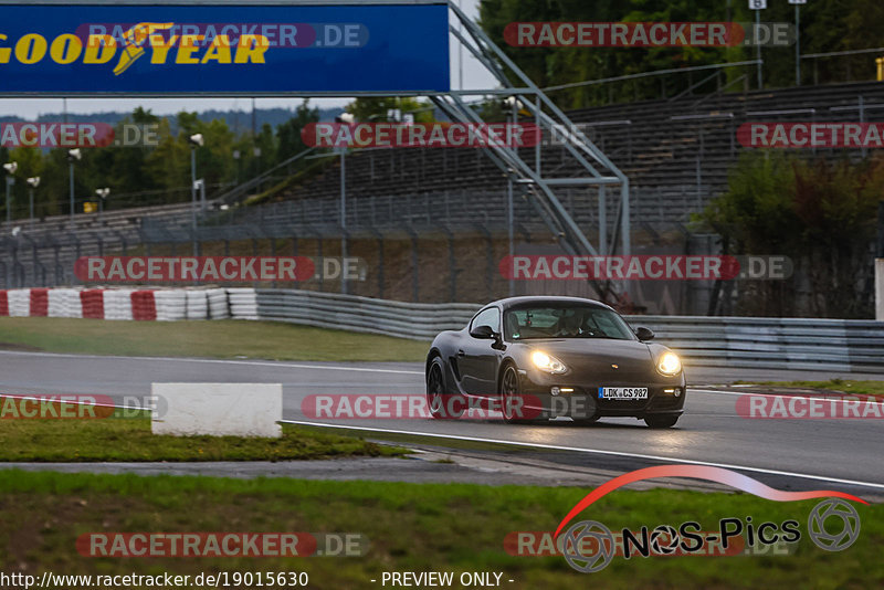 Bild #19015630 - Touristenfahrten Nürburgring Grand-Prix-Strecke (13.09.2022)