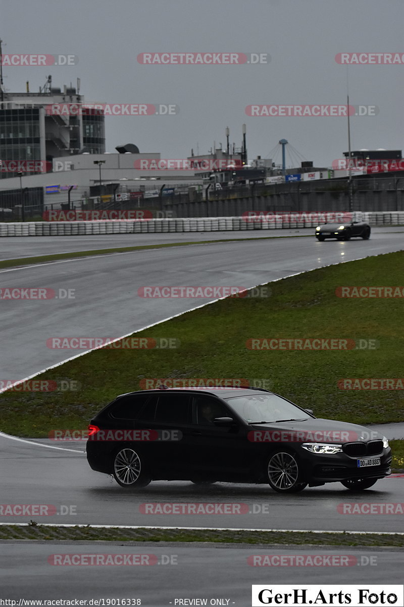 Bild #19016338 - Touristenfahrten Nürburgring Grand-Prix-Strecke (13.09.2022)