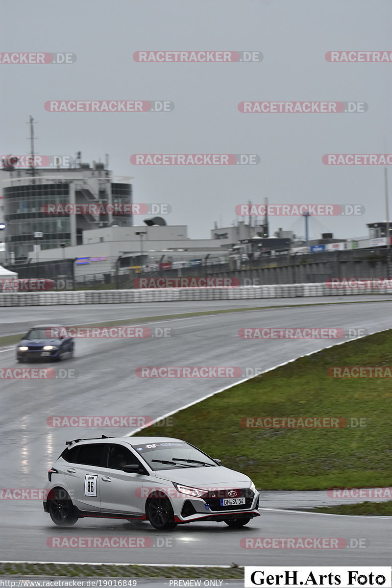 Bild #19016849 - Touristenfahrten Nürburgring Grand-Prix-Strecke (13.09.2022)