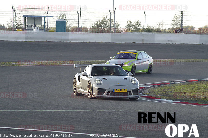 Bild #19071837 - Touristenfahrten Nürburgring Grand-Prix-Strecke (20.09.2022)