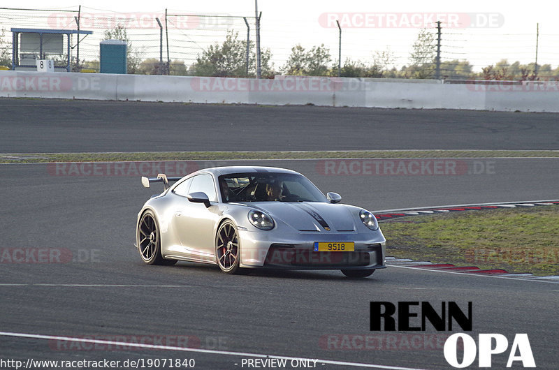 Bild #19071840 - Touristenfahrten Nürburgring Grand-Prix-Strecke (20.09.2022)