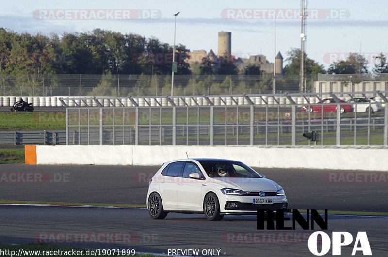 Bild #19071899 - Touristenfahrten Nürburgring Grand-Prix-Strecke (20.09.2022)