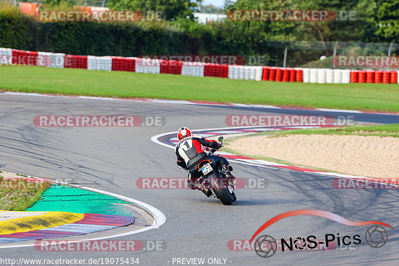 Bild #19075434 - Touristenfahrten Nürburgring Grand-Prix-Strecke (20.09.2022)