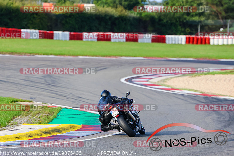 Bild #19075435 - Touristenfahrten Nürburgring Grand-Prix-Strecke (20.09.2022)