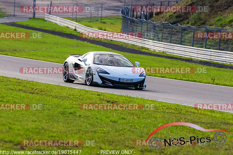 Bild #19075447 - Touristenfahrten Nürburgring Grand-Prix-Strecke (20.09.2022)