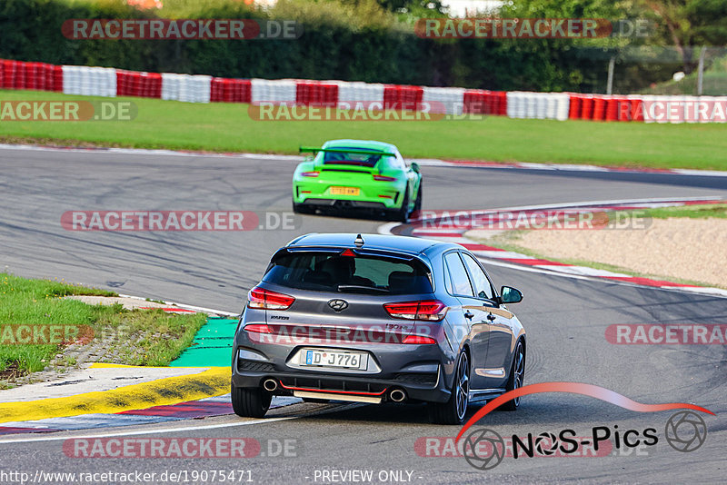 Bild #19075471 - Touristenfahrten Nürburgring Grand-Prix-Strecke (20.09.2022)