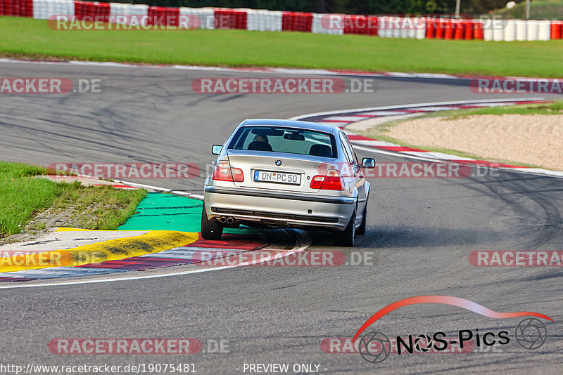 Bild #19075481 - Touristenfahrten Nürburgring Grand-Prix-Strecke (20.09.2022)