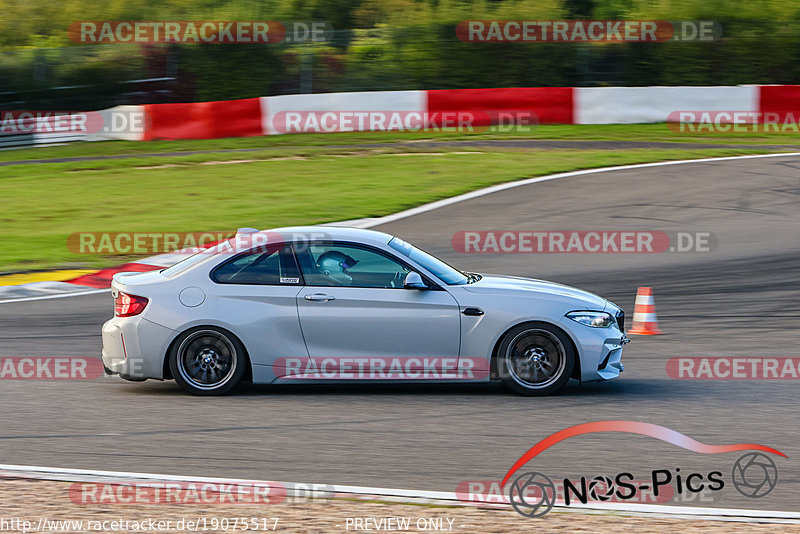 Bild #19075517 - Touristenfahrten Nürburgring Grand-Prix-Strecke (20.09.2022)