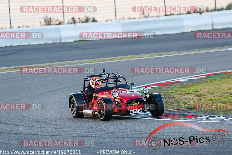 Bild #19076811 - Touristenfahrten Nürburgring Grand-Prix-Strecke (20.09.2022)