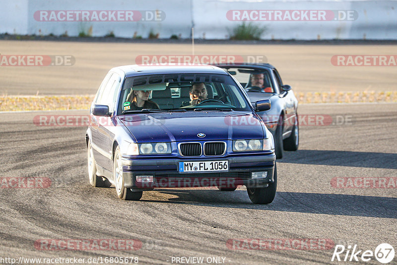 Bild #16805678 - After Work Classics - Nürburgring GP Strecke (16.05.2022)