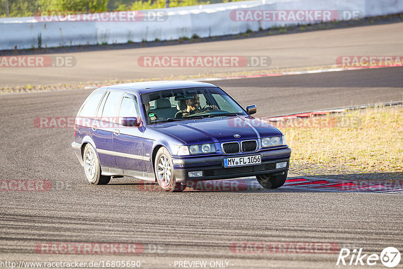 Bild #16805690 - After Work Classics - Nürburgring GP Strecke (16.05.2022)