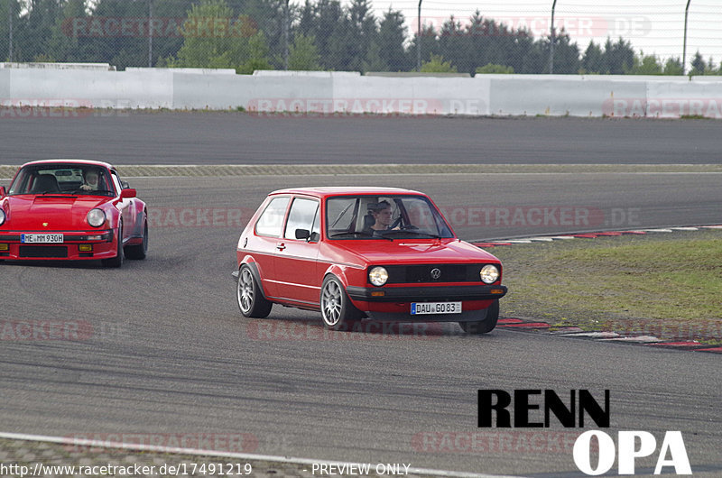 Bild #17491219 - After Work Classic Nürburgring GP-Strecke