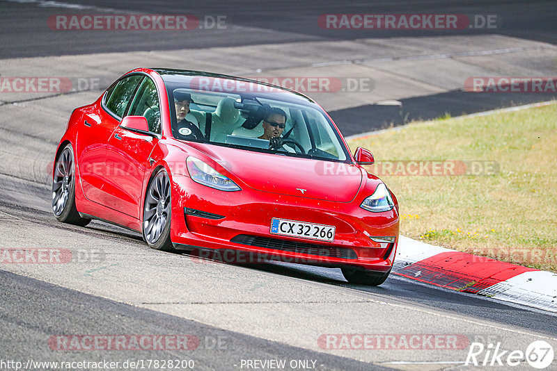 Bild #17828200 - Touristenfahrten Nürburgring Nordschleife (12.07.2022)