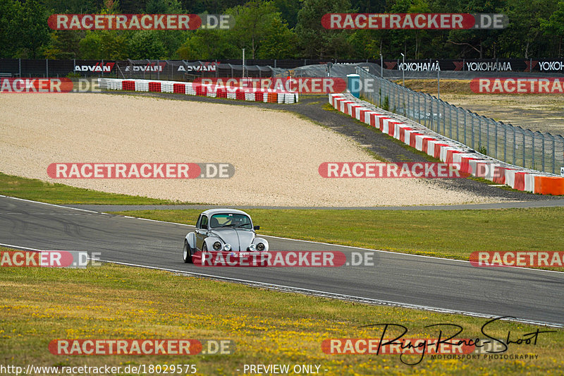 Bild #18029575 - After Work Classics - Nürburgring GP Strecke (25.07.2022)