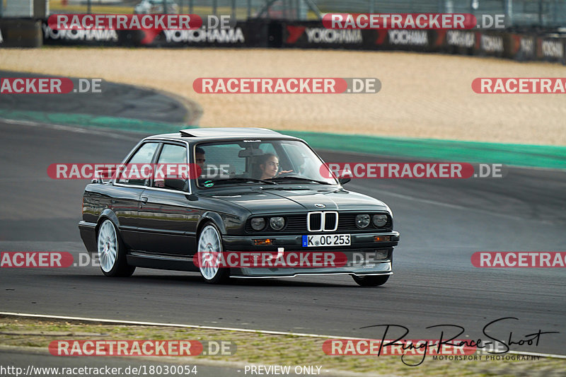 Bild #18030054 - After Work Classics - Nürburgring GP Strecke (25.07.2022)