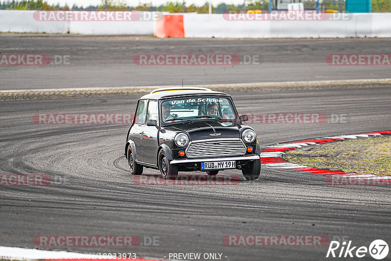 Bild #18033973 - After Work Classics - Nürburgring GP Strecke (25.07.2022)