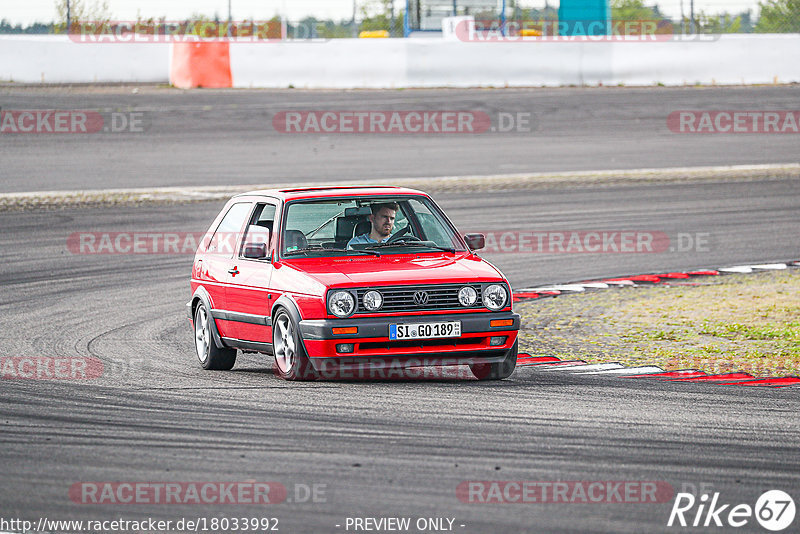 Bild #18033992 - After Work Classics - Nürburgring GP Strecke (25.07.2022)