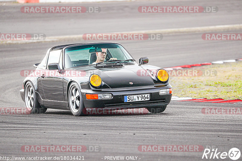 Bild #18034421 - After Work Classics - Nürburgring GP Strecke (25.07.2022)