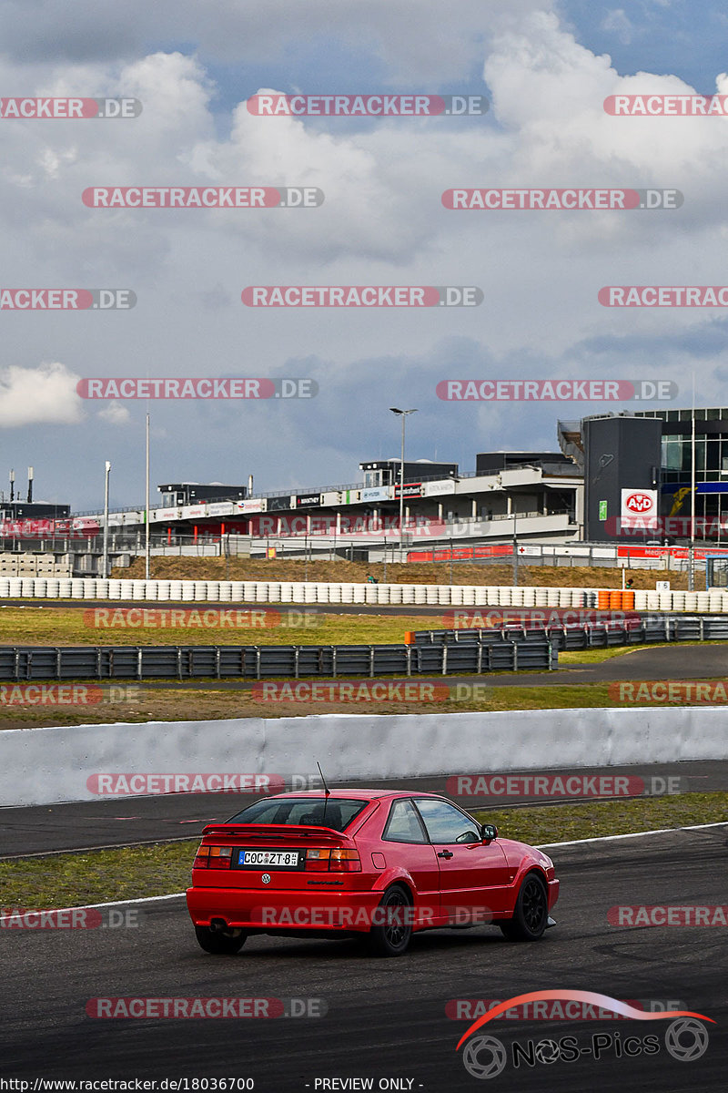 Bild #18036700 - After Work Classics - Nürburgring GP Strecke (25.07.2022)